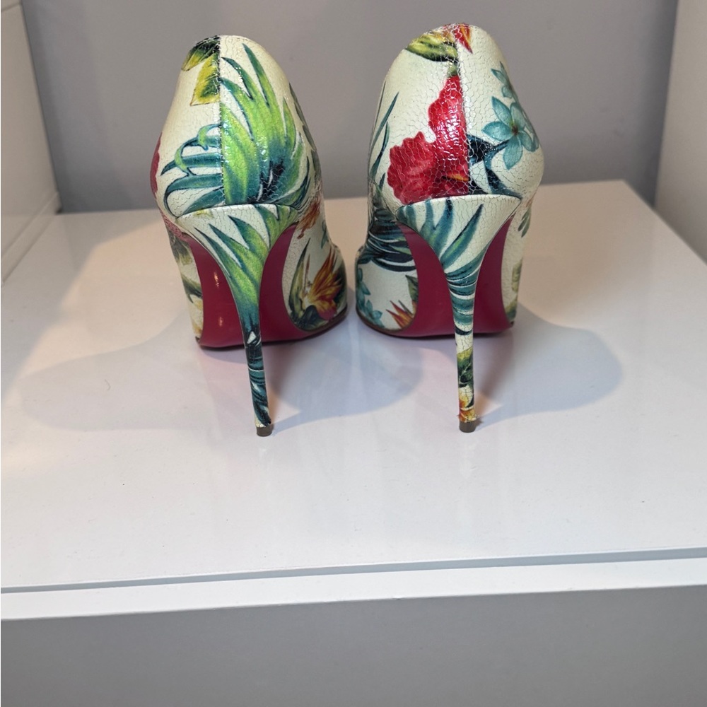 Christian Louboutin Tropical Pigalle - Picture 3 of 3